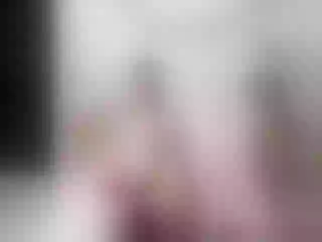 Live sex webcam photo for HoneyNina #273199860