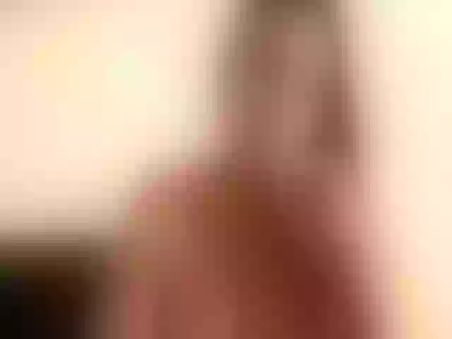 Live sex webcam photo for HoneyPapaya #273999321