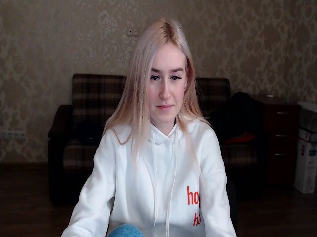 Live sex webcam photo for Honey_dream #271739493