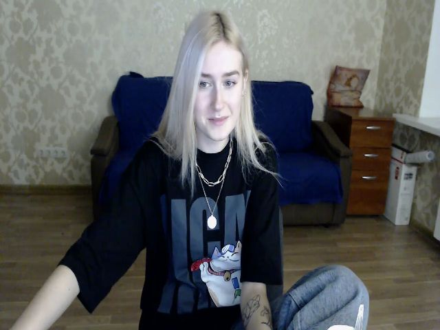 Live sex webcam photo for Honey_dream #272114379