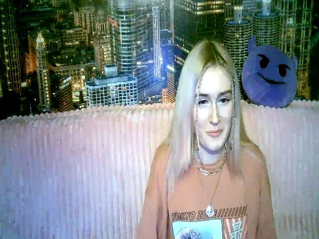 Live sex webcam photo for Honey_dream #272678187