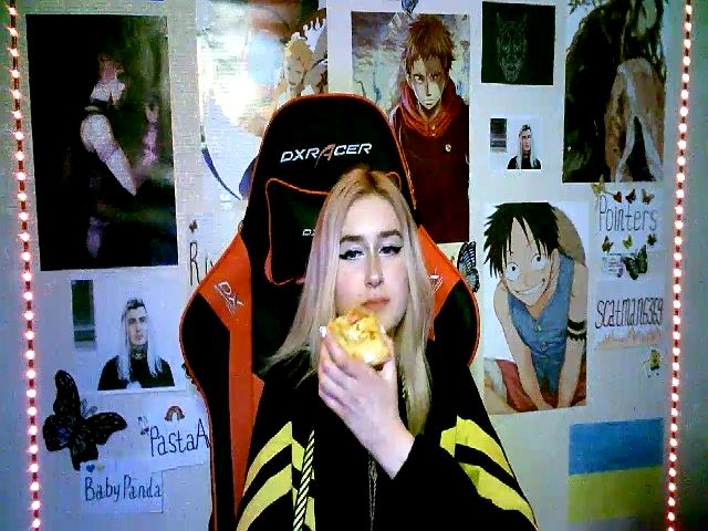 Live sex webcam photo for Honey_dream #273248619