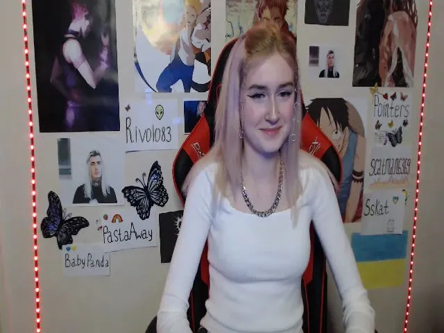 Live sex webcam photo for Honey_dream #273286555