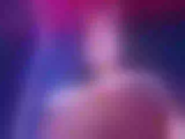 Live sex webcam photo for Honey_kitten1 #273353773