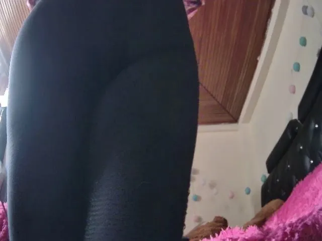 Live sex webcam photo for Hooliganx169 #272138544