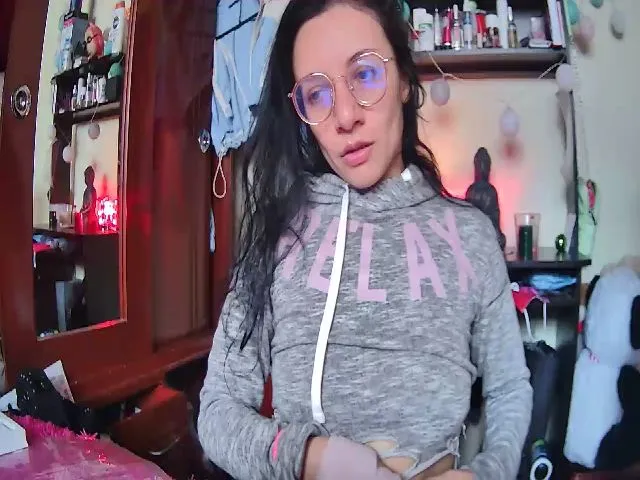 Live sex webcam photo for Hooliganx169 #272468781