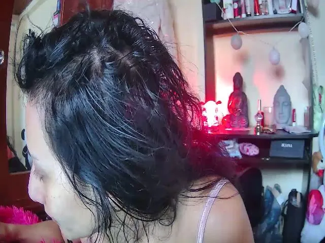 Live sex webcam photo for Hooliganx169 #272714464