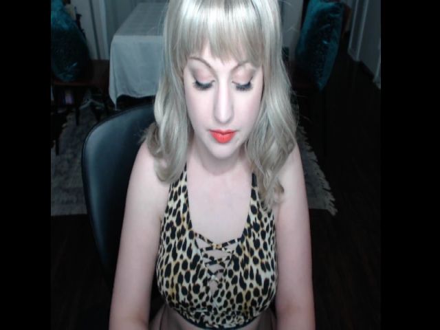 Live sex webcam photo for HornedGoddess #273873614