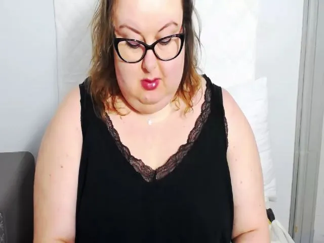Live sex webcam photo for HornyBonnie #272250929