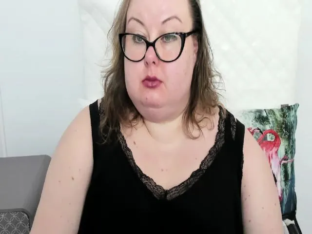 Live sex webcam photo for HornyBonnie #272617628