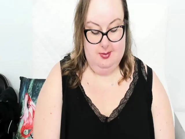 Live sex webcam photo for HornyBonnie #273323685