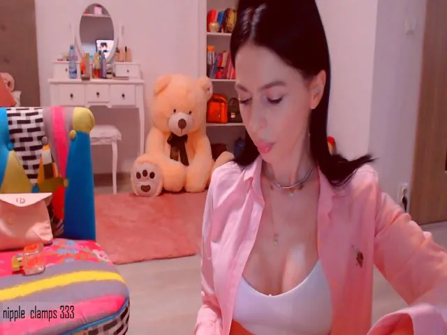 Live sex webcam photo for HotCoffeeGirl #271865109