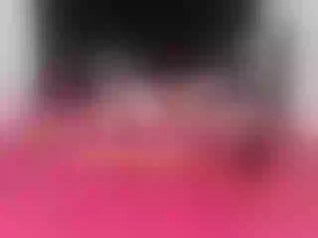 Live sex webcam photo for HotDreamGirl1 #271732611