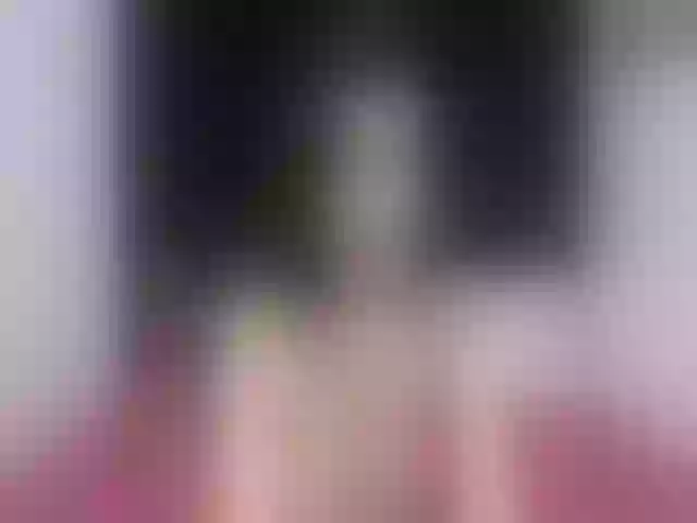 Live sex webcam photo for HotDreamGirl1 #271919188