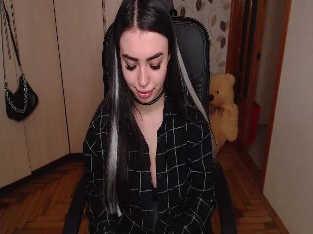 Live sex webcam photo for HotHumbleFox #272222720