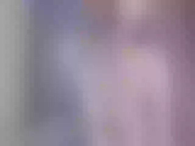 Live sex webcam photo for HotSwJenna #272367840
