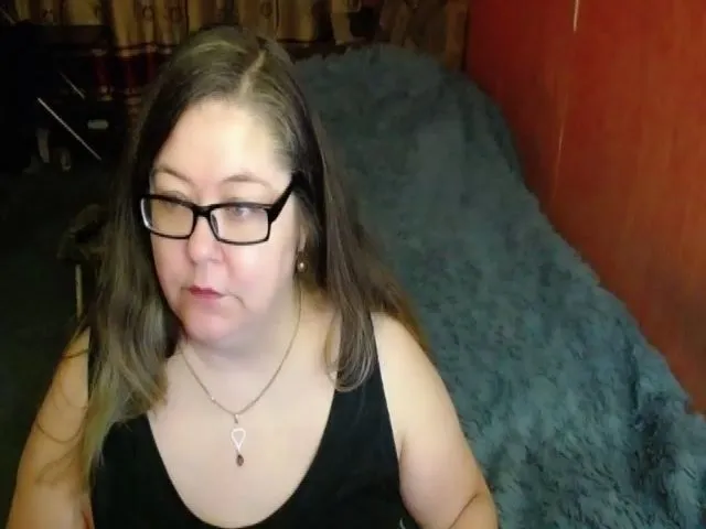 Live sex webcam photo for HotXXXGirl1 #271715941