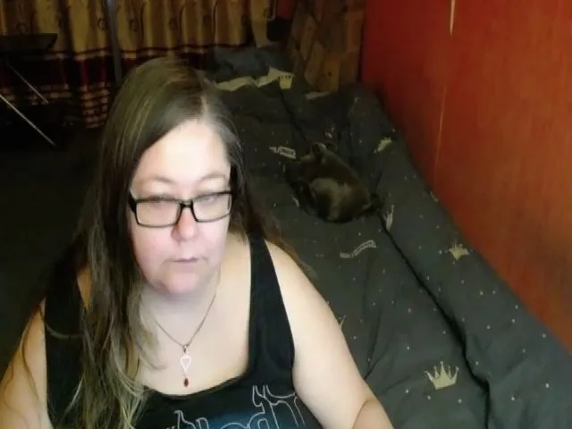 Live sex webcam photo for HotXXXGirl1 #271836243