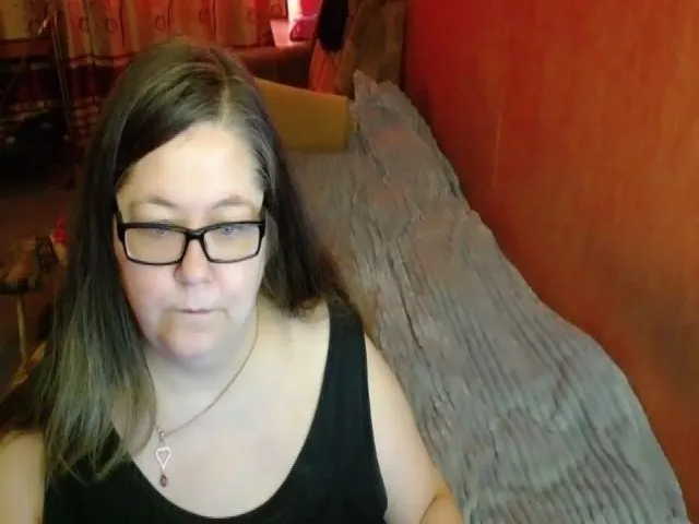 Live sex webcam photo for HotXXXGirl1 #272407467
