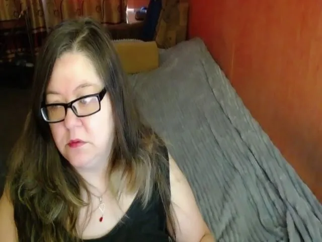 Live sex webcam photo for HotXXXGirl1 #272739269