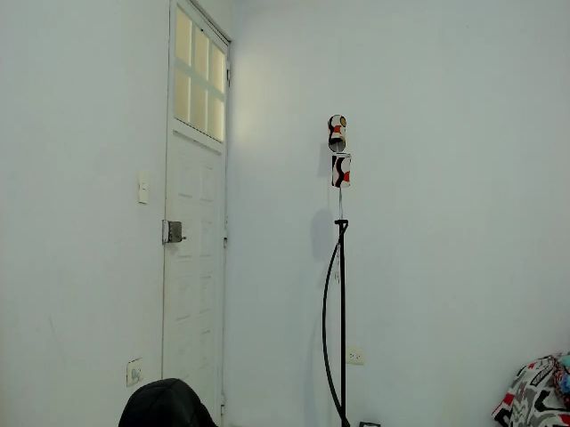 Live sex webcam photo for Hot_skinny_ #272853294