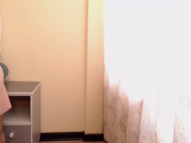 Live sex webcam photo for Hotmelons44 #272513126