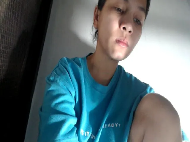 Live sex webcam photo for HotpukiLuver #272287060
