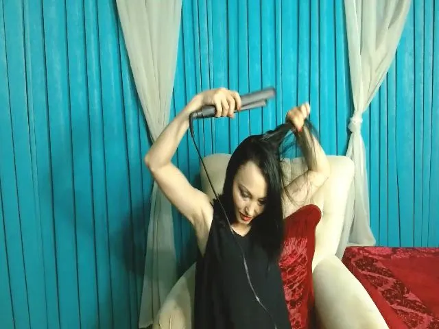 Live sex webcam photo for Hott_denisse #273987015