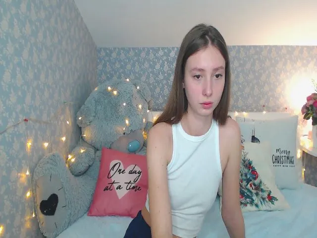 Live sex webcam photo for Hottest_ever_ #272031091