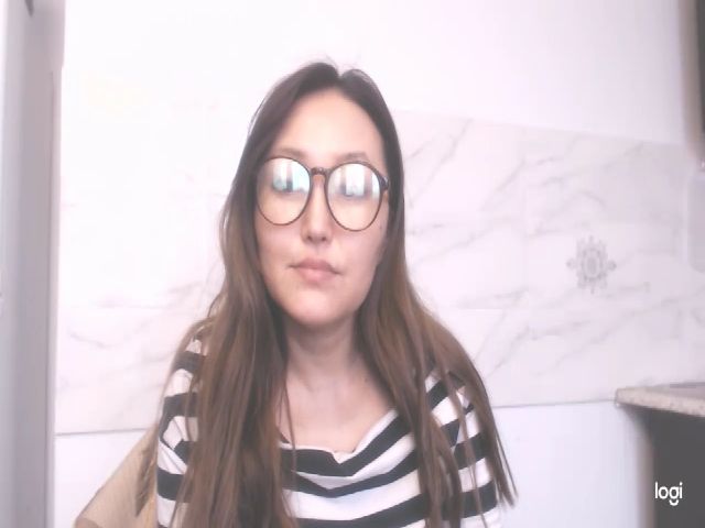 Live sex webcam photo for HrnyTeacher #271963624