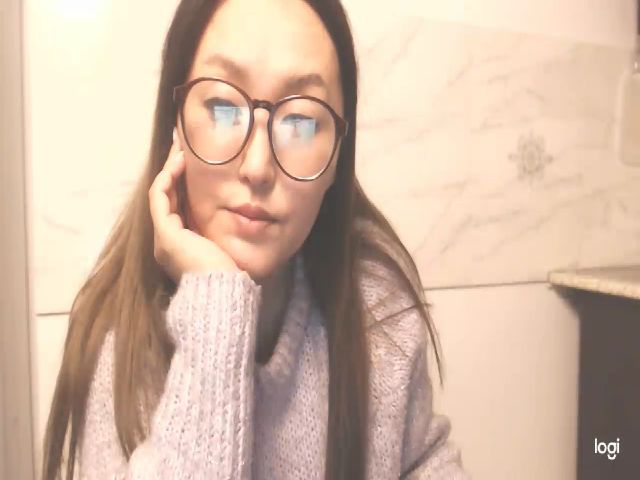 Live sex webcam photo for HrnyTeacher #272012488