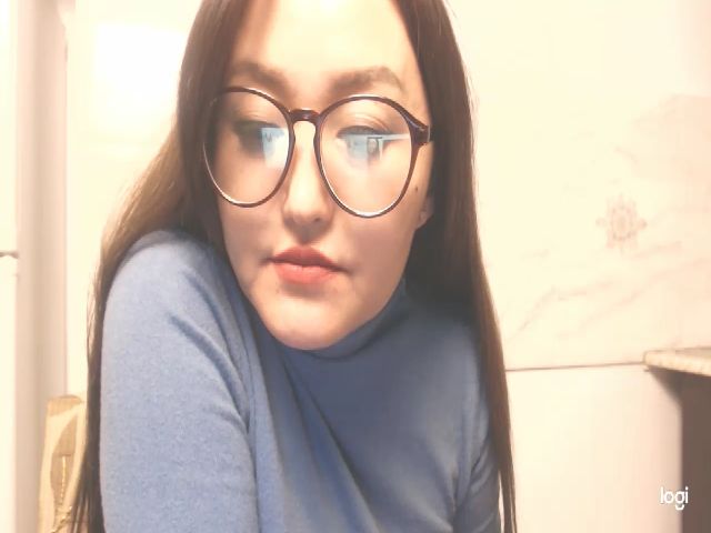 Live sex webcam photo for HrnyTeacher #272084123