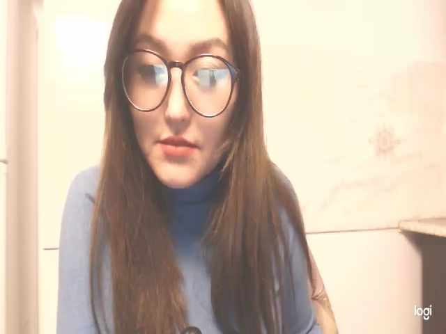 Live sex webcam photo for HrnyTeacher #272084374