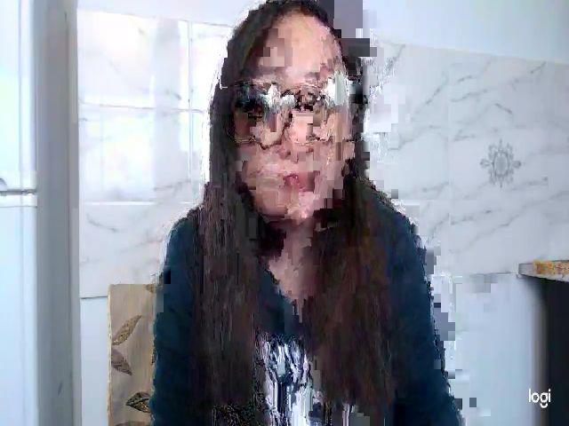 Live sex webcam photo for HrnyTeacher #272224896