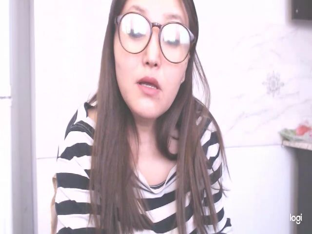 Live sex webcam photo for HrnyTeacher #272352881