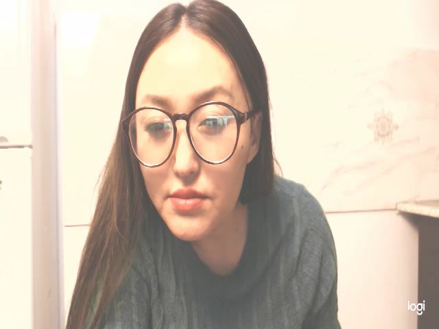 Live sex webcam photo for HrnyTeacher #272543363