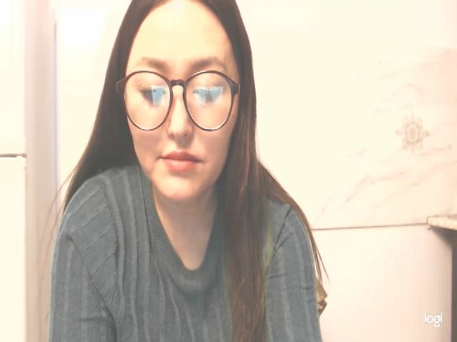 Live sex webcam photo for HrnyTeacher #272544025