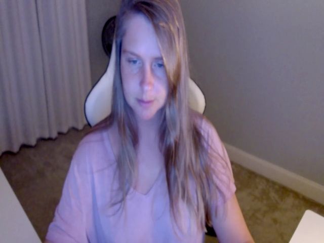 Live sex webcam photo for HufflepuffHoe #272495306