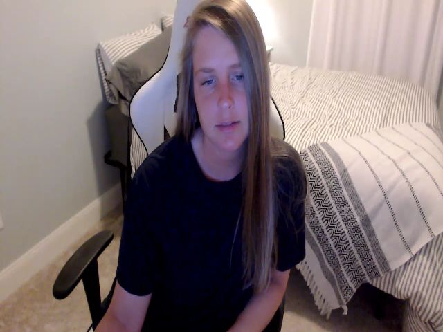 Live sex webcam photo for HufflepuffHoe #272610545