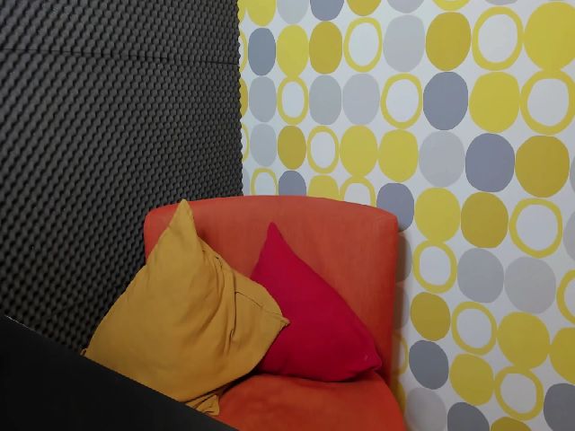 Live sex webcam photo for HugeBoobsErin #272548004