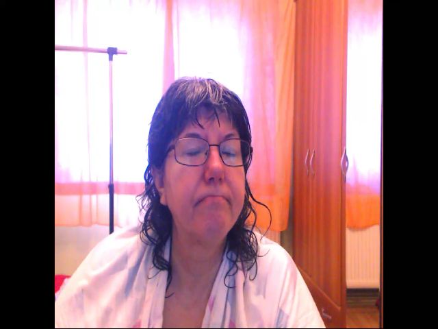 Live sex webcam photo for HugeTitsShow #274702992