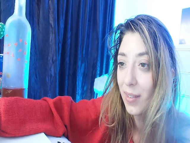 Live sex webcam photo for hunny_bunny25 #274237112