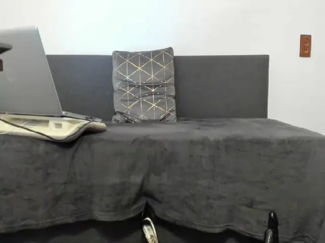 Live sex webcam photo for Huntressx #274637733