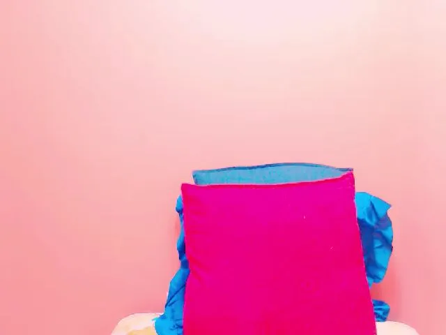 Live sex webcam photo for INDIANGOLD #271995300