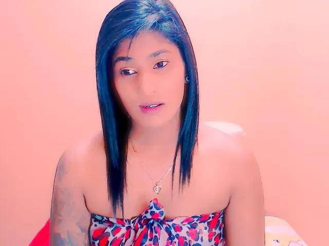 Live sex webcam photo for INDIANGOLD #272588173