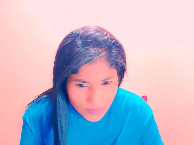 Live sex webcam photo for INDIANGOLD #272675852