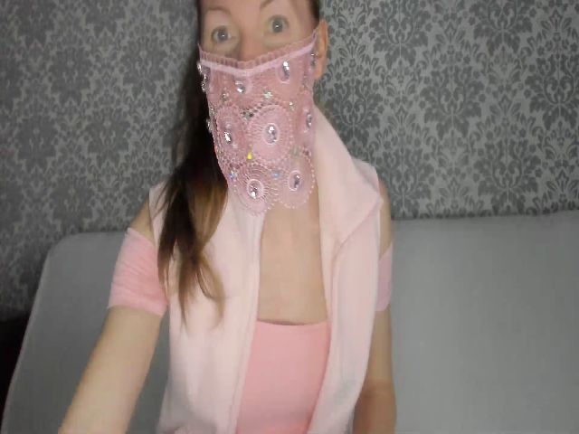 Live sex webcam photo for I_YELLALOT #273162292