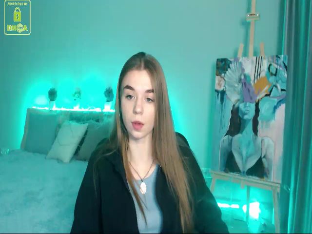 Live sex webcam photo for I_am_sweety #272176487