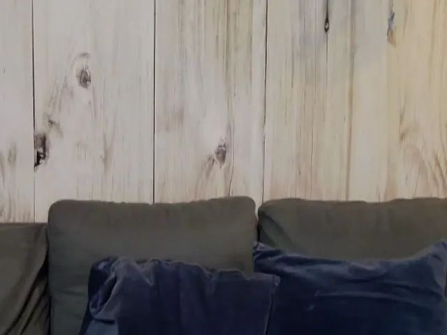 Live sex webcam photo for IamAzaleea #274116239