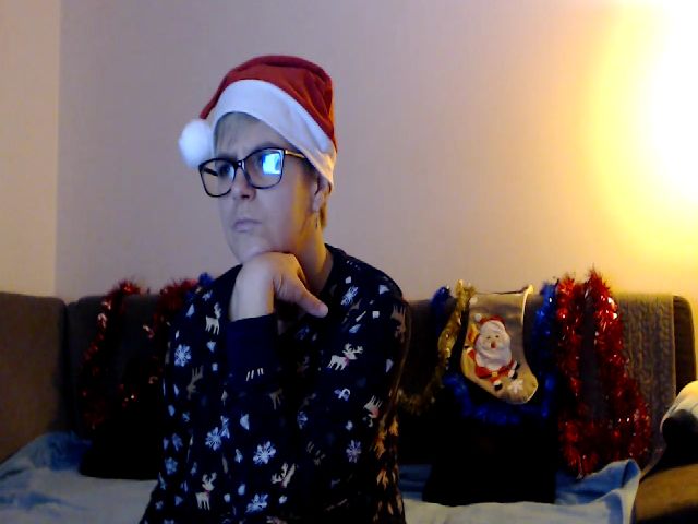 Live sex webcam photo for IamMiky #271688781